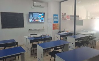 English Connection Academia de inglés - Getafe Sector 3