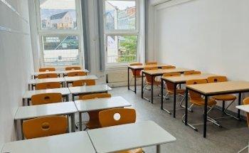 AKADEMISCHE BILDUNGSPLATTFORM e.V.