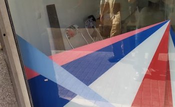 English Connection Collblanc