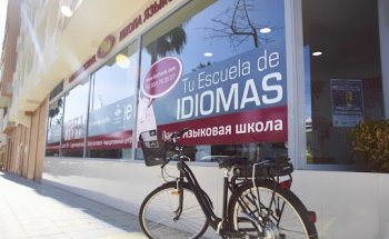 III Schools - Instituto Internacional de Idiomas | San Pedro de Alcántara