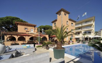 Van der Valk Hotel Barcarola