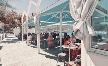 cafeteria cafe & terrassa Espanya.