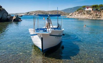 Barca Adela Excursiones