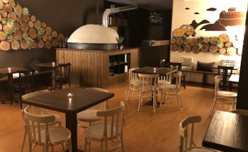 El Racó de la Plaça Farners