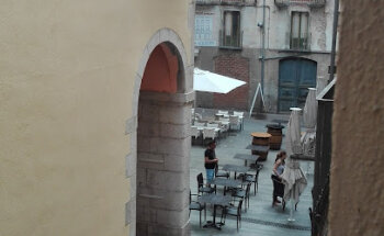 Center Plaza Figueres