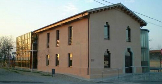 Campllong Restaurant Local Social