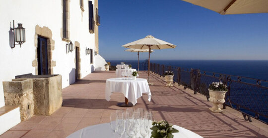 El Far Hotel Restaurant