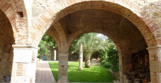 Mas Roselló-Adults Only