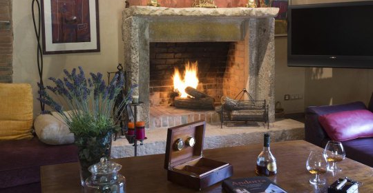 Mas Roselló-Adults Only