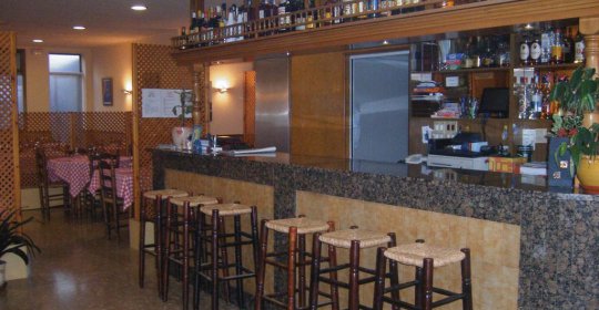 Amolls Restaurant i Habitacions