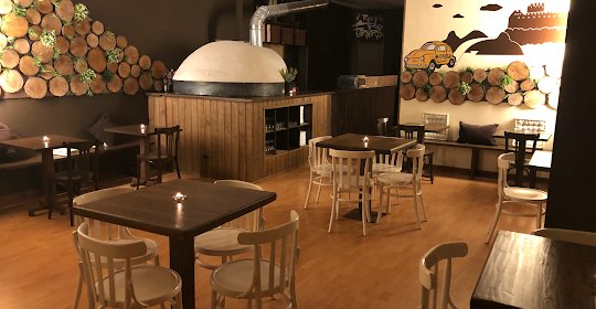 El Racó de la Plaça Farners