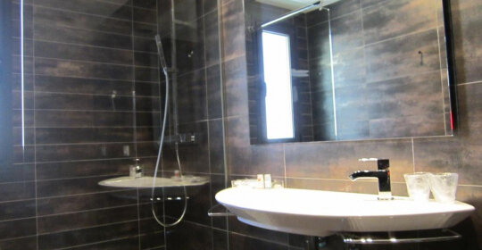 Restaurante y Alojamiento Can Mach