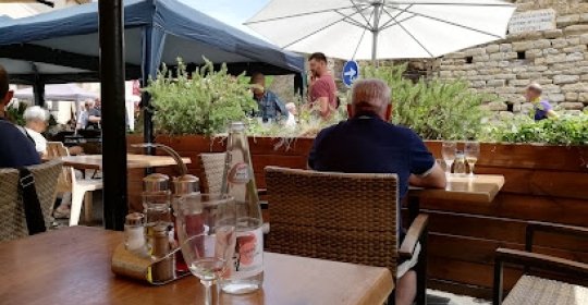 Can Quel Ullastret OBERT telef: 655166328