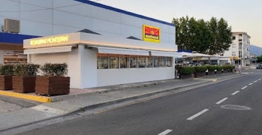 Hiper Restaurant Montserrat