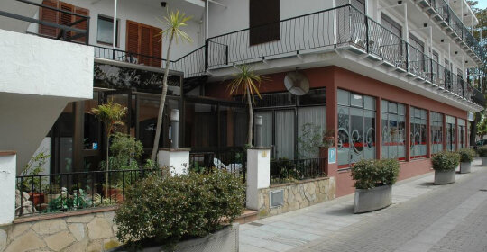 Hostal La Marina