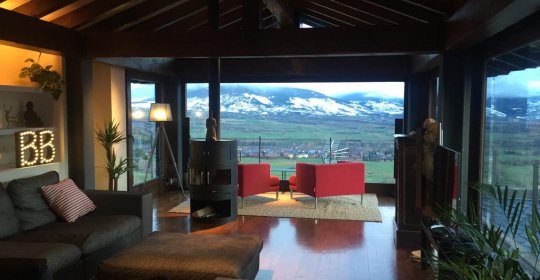 MAS FARNER - Adults Only