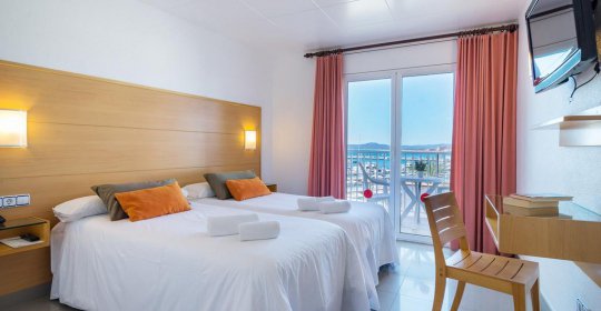 Hotel & Diving Les Illes