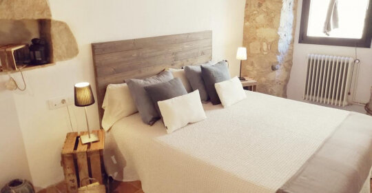 Cal Nou - Only Adults