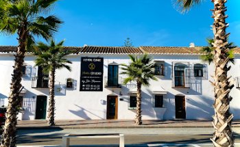 Xmile Studio Dental Clinic