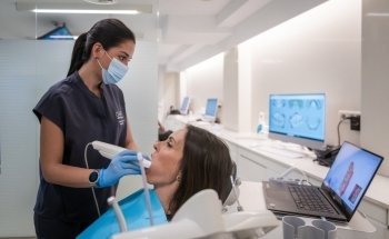 Clínica Dental DEN Barcelona