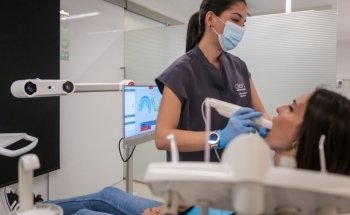 Clínica Dental DEN Barcelona