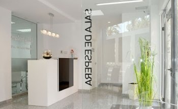 Dr. Marco Maciá Implant Clínic