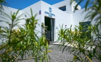Clínica Dental Lajares - Dra. Mavi García