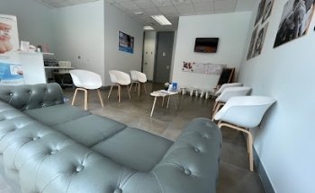 Clinica Dental Dra. Mónica Martinez López / Ortuño y Ortega