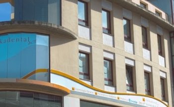 Clínica Dental Victoria Rojo