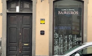 CLÍNICA DENTAL BARREIROS