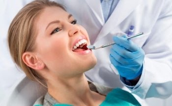CLÍNICA DENTAL DRES VAHI MAQUEDA Y DÍAZ PAVÓN
