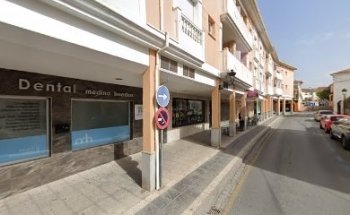 Medident - Clínica Dental en Ogíjares, Granada