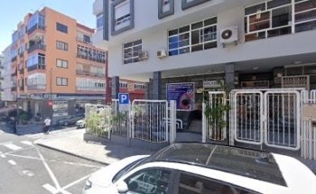 Dr. Ricardo Espinosa Barro- Odontológo