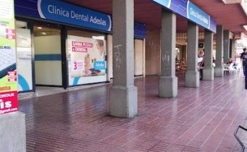 Clínica Dental Adeslas