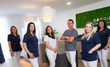 Zahnarzt Praxisgemeinschaft Mag. Dr. Matthias Gabriel & Dr Lisa Lettner
