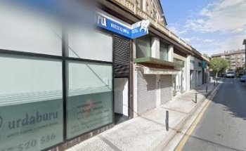 Clínica Dental Urdaburu