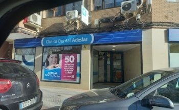 Clínica Dental Adeslas