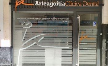 Clínica Dental Arteagoitia