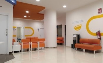 Clínica Dental Adeslas