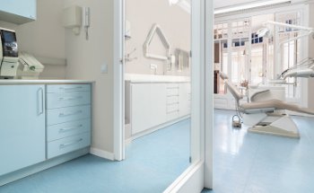 Clinica Dental Dr. Xavier Iraculis