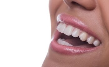 Arias Pou Estética Dental