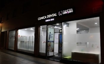 Clínica Dental Sandra Antequera