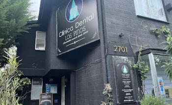 Clínica Dental Los Pinos