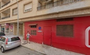 Clínica Dental Nueva Andalucía Dr. Anastasio Pérez Morales Dra. Ángeles Rita Pérez Morales