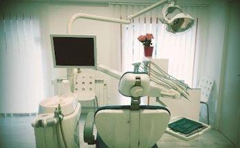 CLÍNICA DENTAL CEYSD