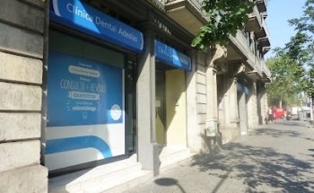 Clínica Dental Adeslas