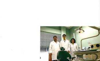 Dentista Sevilla Julio Torrejón Ruiz