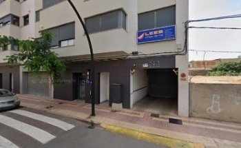 Clínica Dental Lees