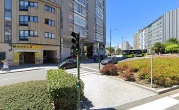 Clínica Dental Carlos J. Braña Rey