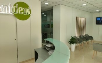 Clínica Dental Implantdent Figueres